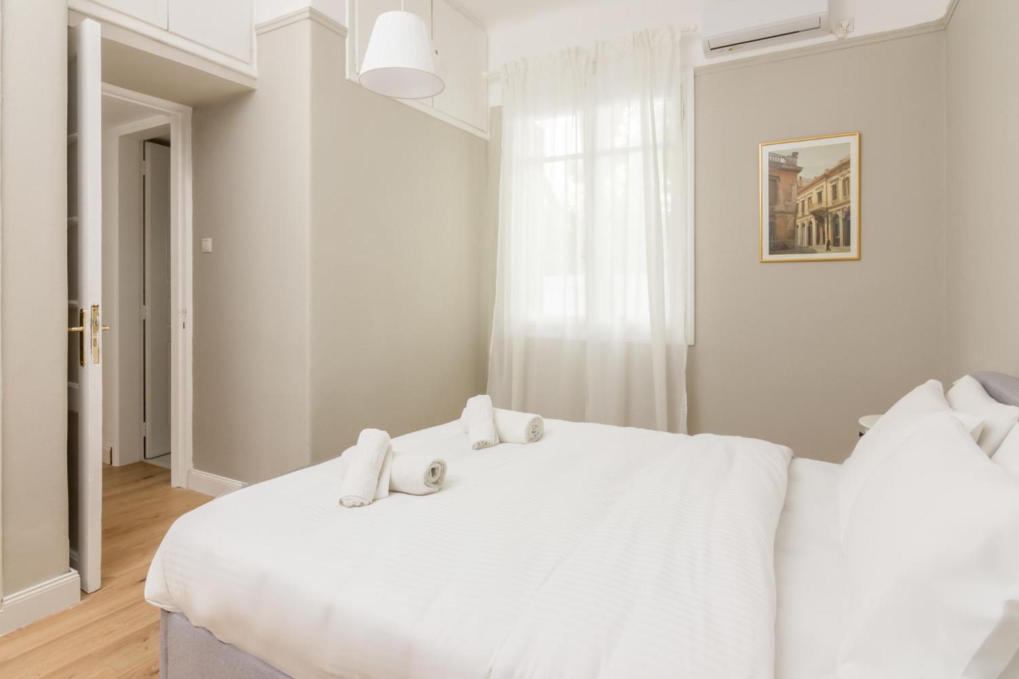 Great House W/ Private Parking Appartement Athene Buitenkant foto